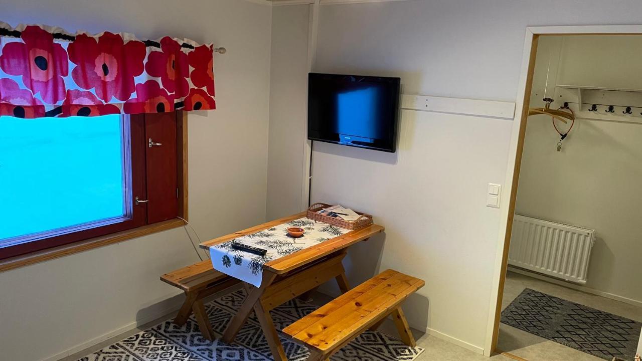 Taloyllaes, Huonemajoitus Hotel Äkäslompolo Eksteriør billede