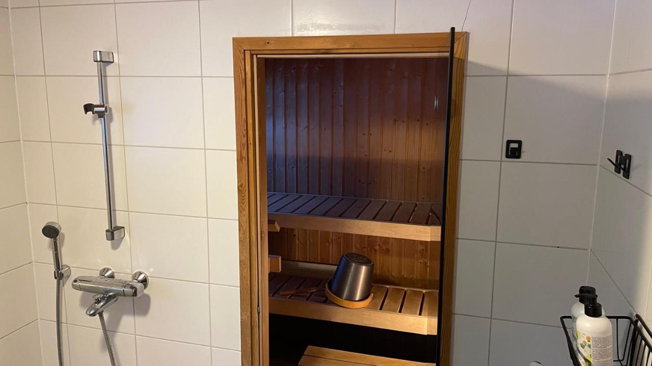 Taloyllaes, Huonemajoitus Hotel Äkäslompolo Eksteriør billede