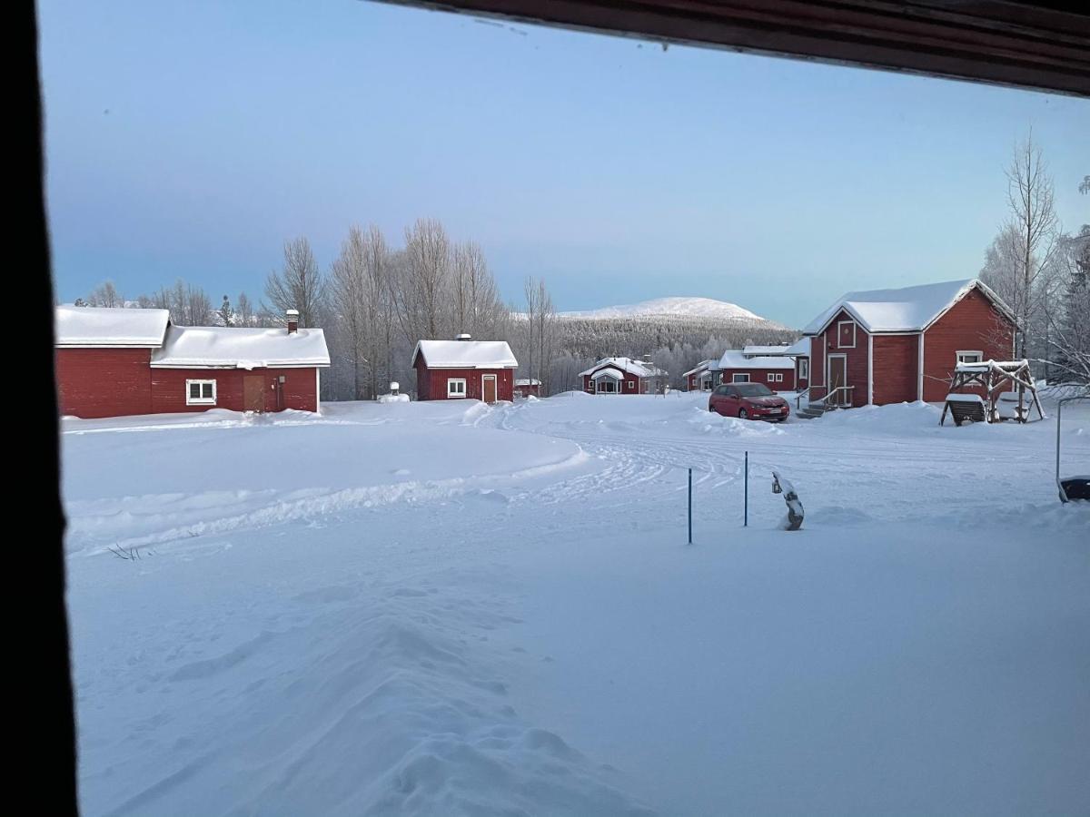 Taloyllaes, Huonemajoitus Hotel Äkäslompolo Eksteriør billede