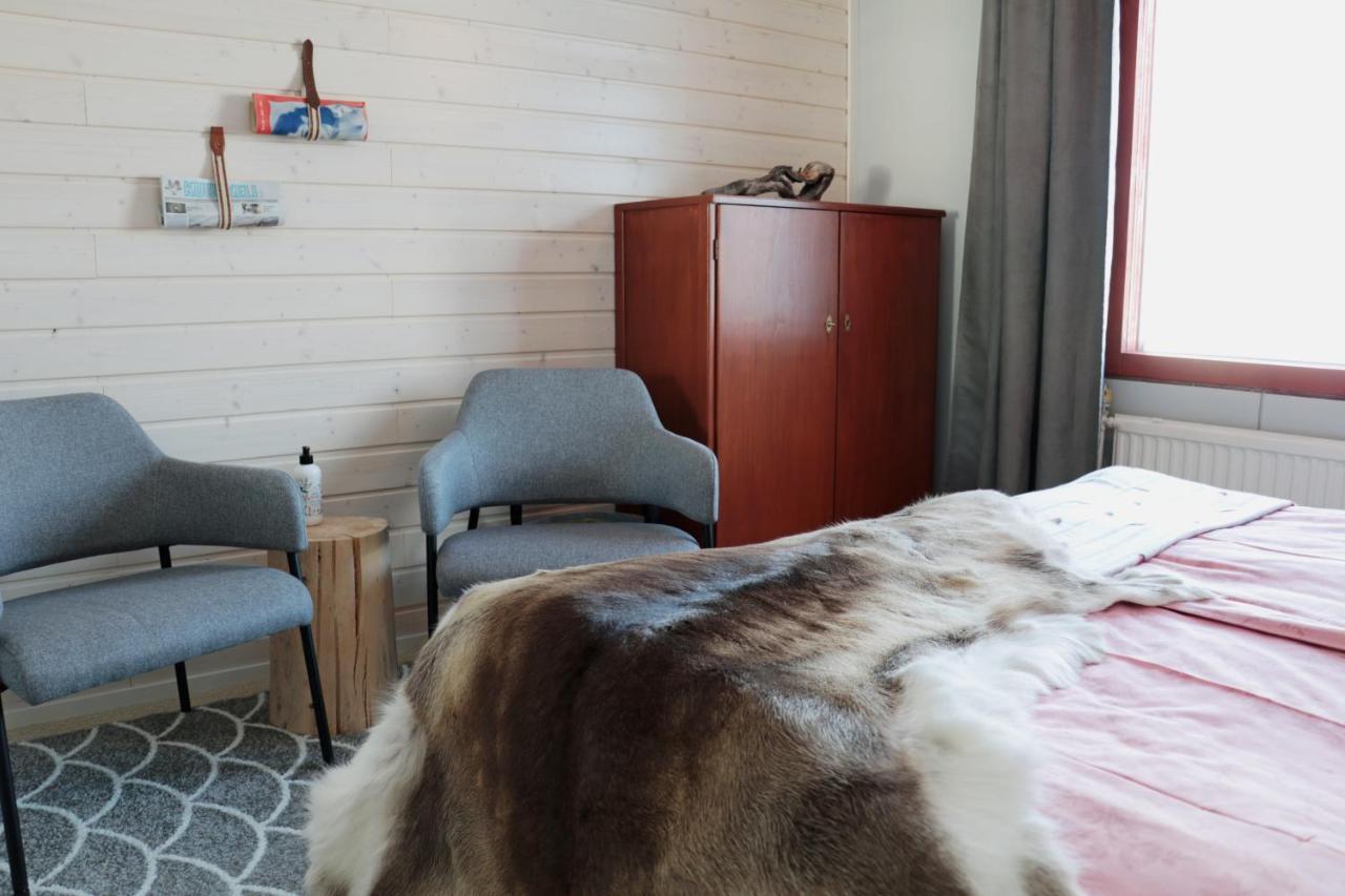 Taloyllaes, Huonemajoitus Hotel Äkäslompolo Eksteriør billede